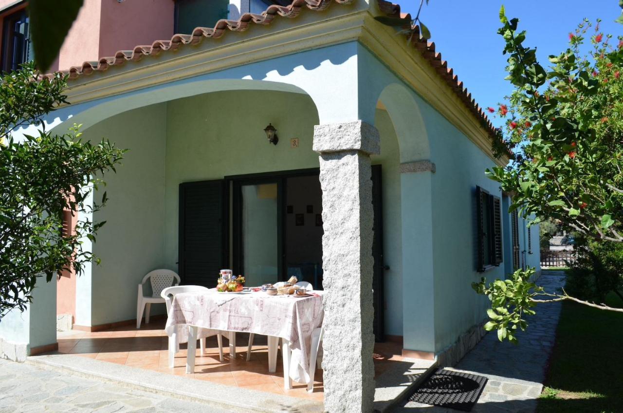 Iss Travel, La Padula - Apartments With Private Veranda And Parking Сан-Теодоро Екстер'єр фото