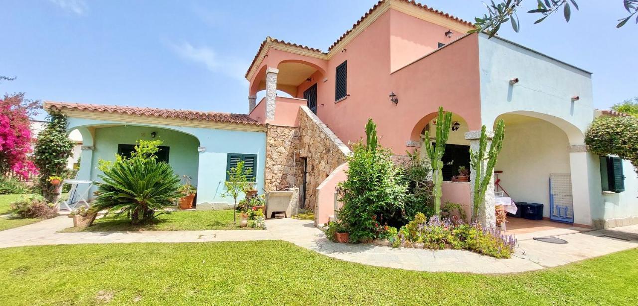Iss Travel, La Padula - Apartments With Private Veranda And Parking Сан-Теодоро Екстер'єр фото
